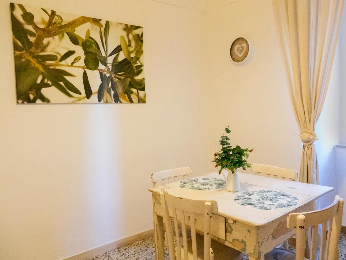 Cittadella28 Bed and Breakfast Trani Εξωτερικό φωτογραφία