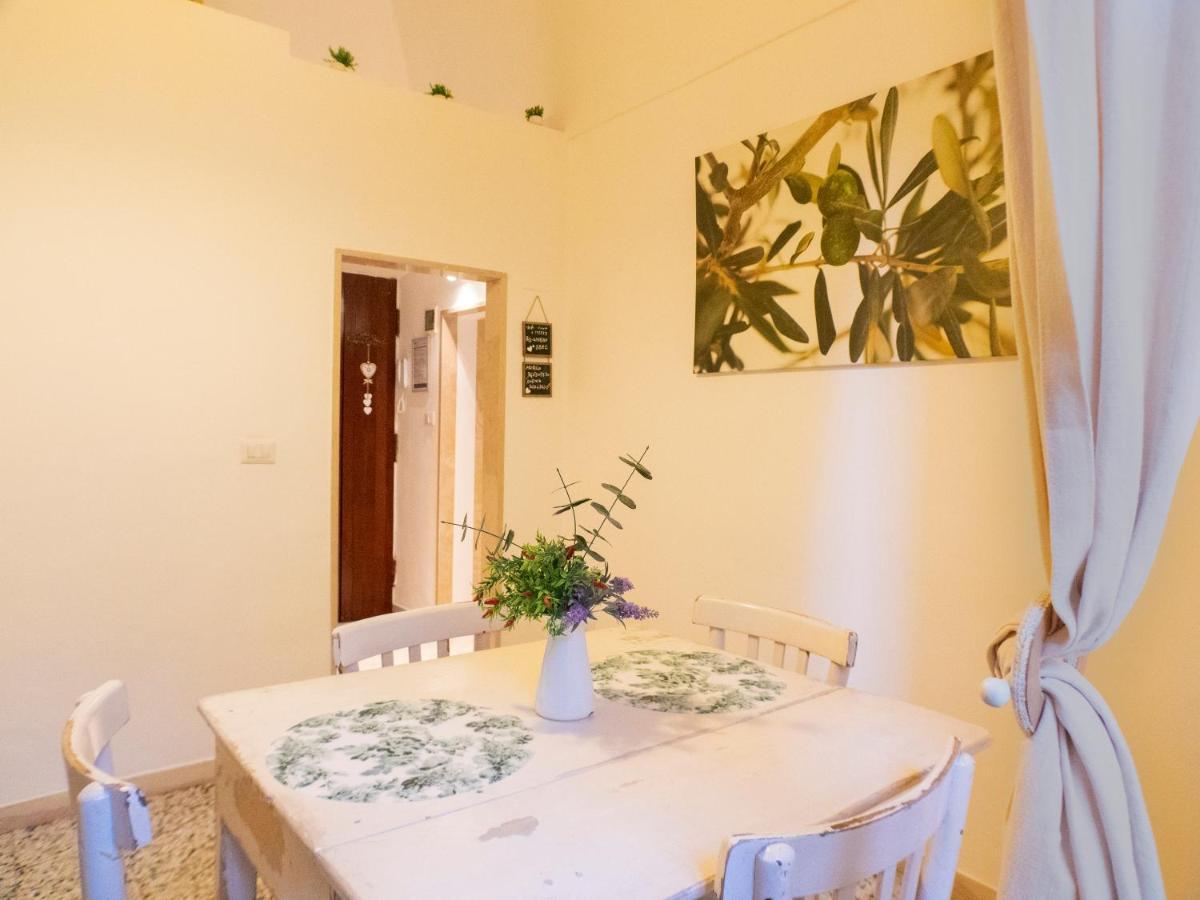 Cittadella28 Bed and Breakfast Trani Εξωτερικό φωτογραφία